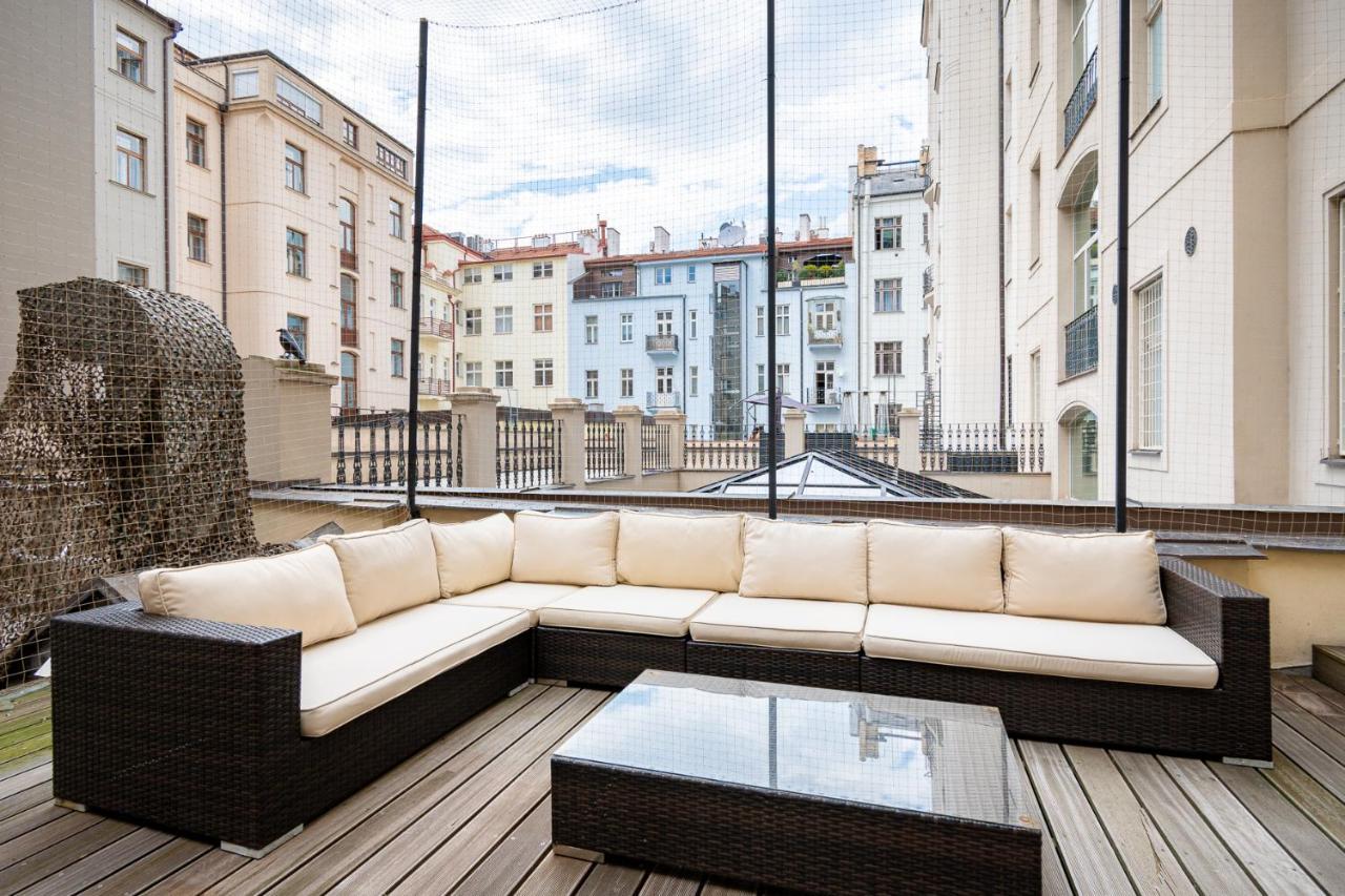 Elegant Paris Ave Apartment With A Terrace Praga Esterno foto