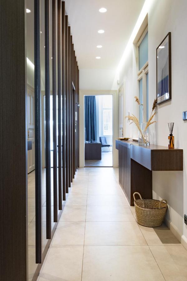 Elegant Paris Ave Apartment With A Terrace Praga Esterno foto