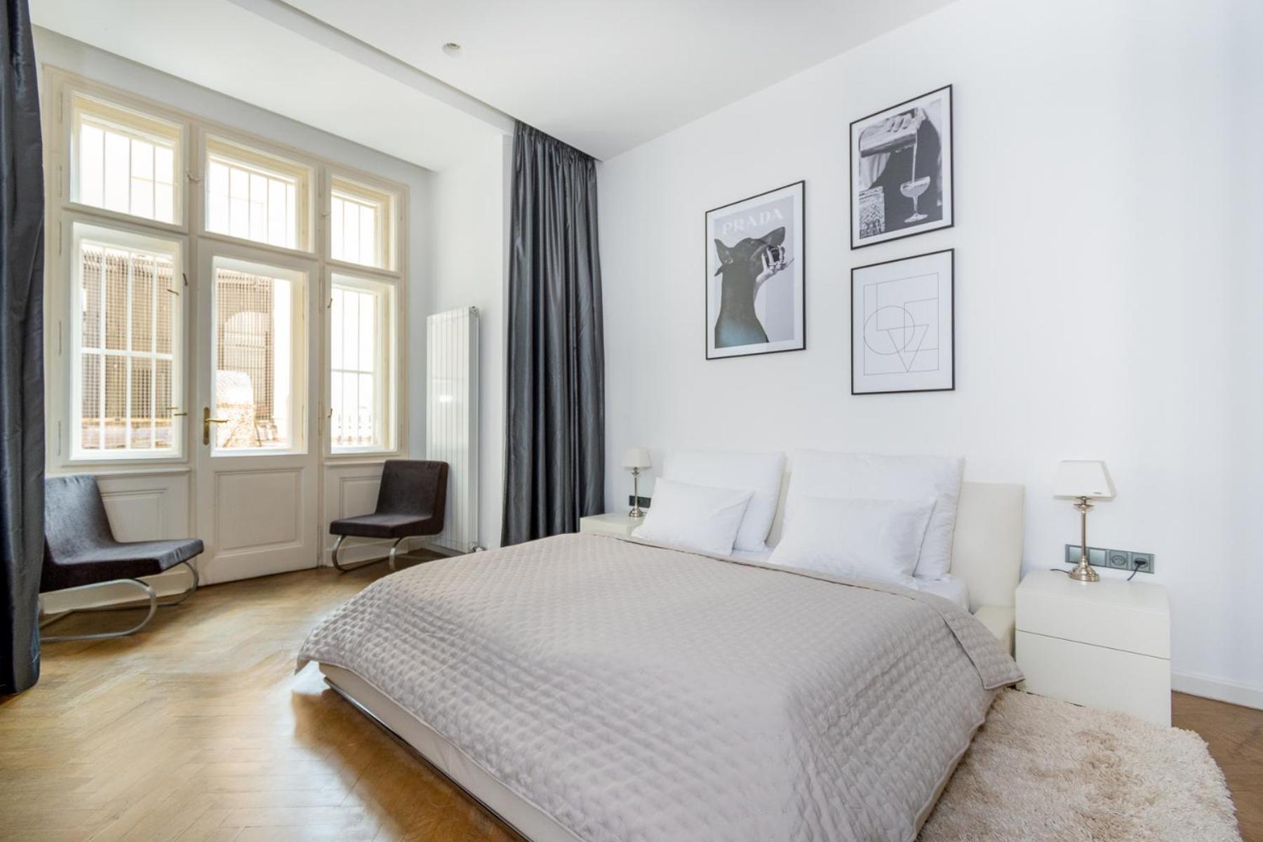 Elegant Paris Ave Apartment With A Terrace Praga Esterno foto